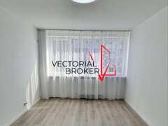 Ferdinand, 3 camere decomandat, revovat integral